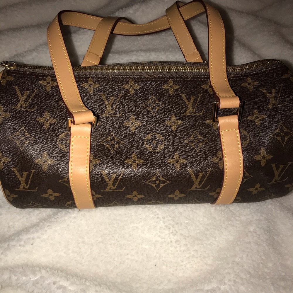 Luis Vuitton Monogram Papillon Bag